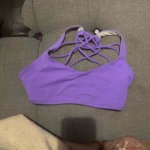 Lululemon free to be wild bra